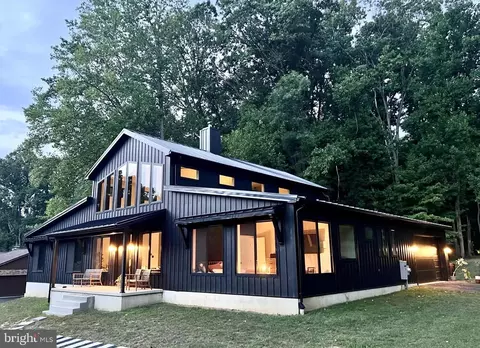 313 Southbank Rd, Landenberg, PA 19350