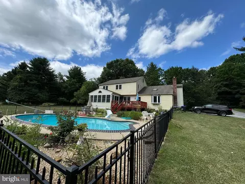 10 Chalfant Rd, Glenmoore, PA 19343