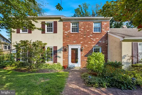 794 Worthington Rd, Wayne, PA 19087 photo 2