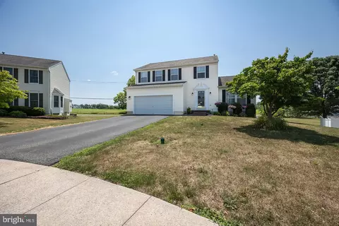 48 Quail Cir, Spring City, PA 19475