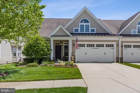 1070 Balfour Cir, Phoenixville, PA 19460