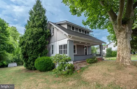985 E Schuylkill Rd, Pottstown, PA 19465