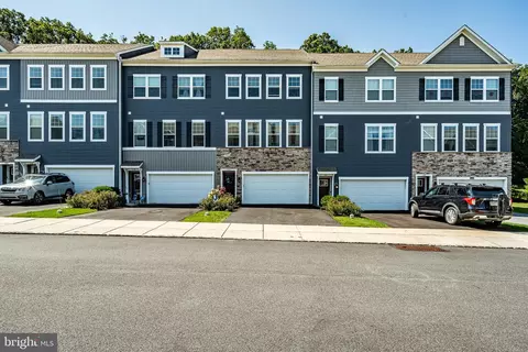 322 Dawson Pl, Downingtown, PA 19335