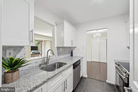 Kitchen - 44 Le Forge Ct, Chesterbrook, PA 19087 photo 1 of 2