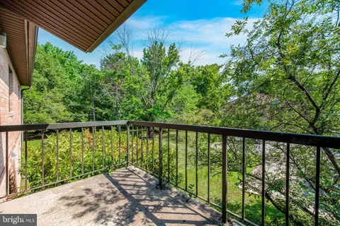 44 Le Forge Ct, Chesterbrook, PA 19087