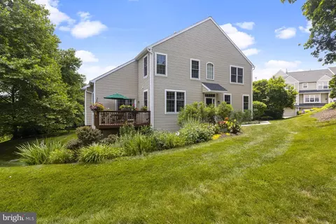 420 Lake George Cir, West Chester, PA 19382