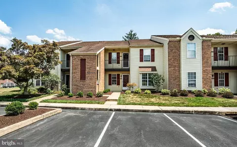 381 Westridge Cir, Phoenixville, PA 19460