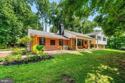 706 Timber Lake Dr, Exton, PA 19341