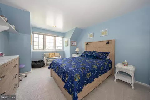 Bedroom - 15 Wellfleet Ln, Chesterbrook, PA 19087 photo 4 of 7