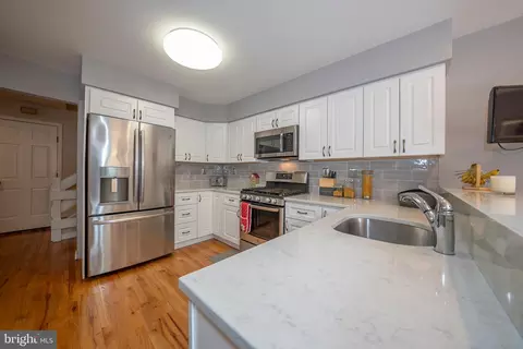 Kitchen - 15 Wellfleet Ln, Chesterbrook, PA 19087 photo 1 of 1