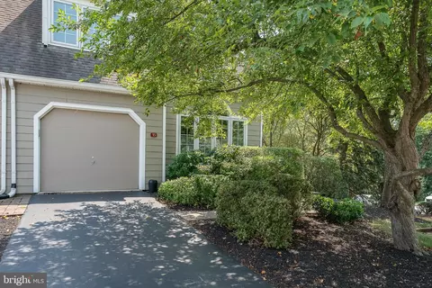 Exterior - 15 Wellfleet Ln, Chesterbrook, PA 19087 photo 4 of 5