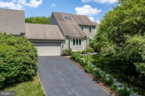 1128 Mews Ln, West Chester, PA 19382