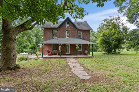 2140 W Chester Rd, East Fallowfield Township, PA 19320