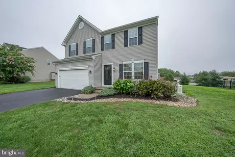 143 Dague Farm Dr, Coatesville, PA 19320