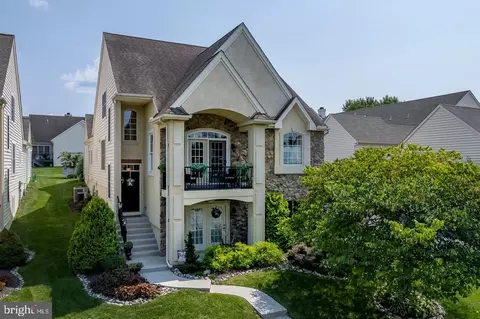 320 Carlisle Dr, Avondale, PA 19311
