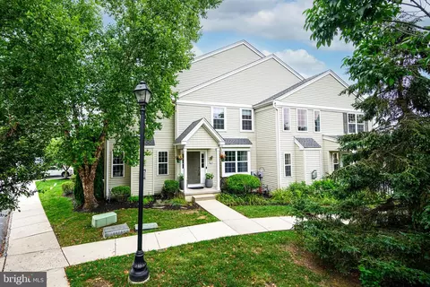 135 Granite Ln, Chester Springs, PA 19425