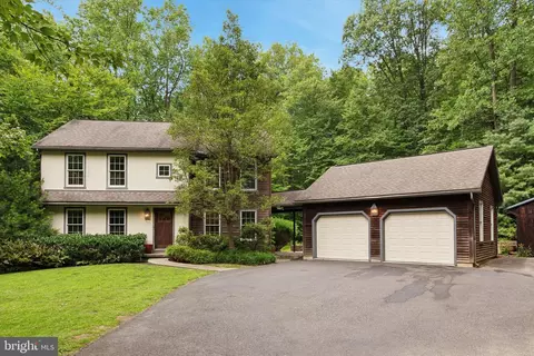 3041 Chestnut Hill Rd, Pottstown, PA 19465