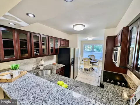505 Cheswold Ct, Chesterbrook, PA 19087 photo 6