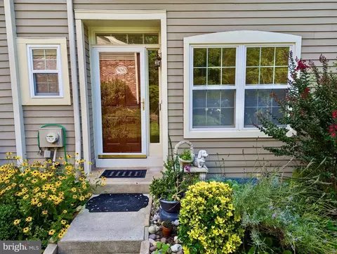 505 Cheswold Ct, Chesterbrook, PA 19087 photo 2