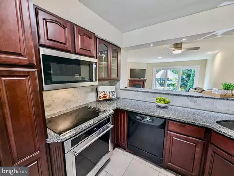 505 Cheswold Ct, Chesterbrook, PA 19087 photo 8