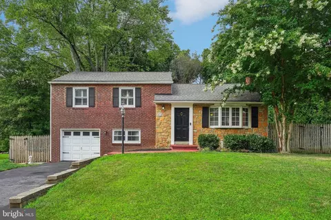 313 Spencer Rd, Devon, PA 19333