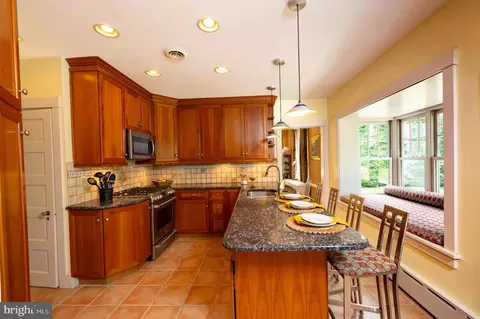 133 Spencer Rd, Devon, PA 19333 photo 6