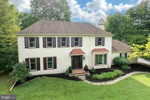 55 Line Rd, Malvern, PA 19355