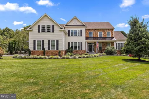13 Camberly Ct, Downingtown, PA 19335