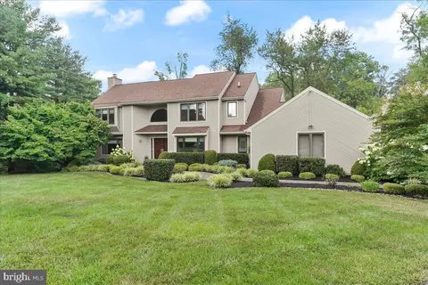 7 Hillingham Ct, Chadds Ford, PA 19317