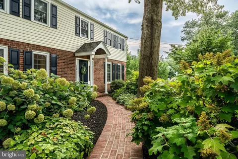 338 Ellis Ln, West Chester, PA 19380