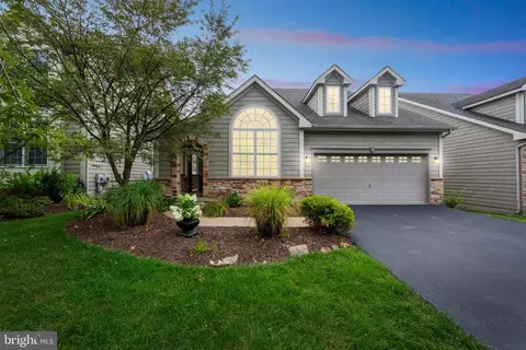 118 Porthcawl Ct, Avondale, PA 19311