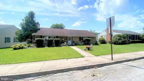 808 Charles St, Coatesville, PA 19320