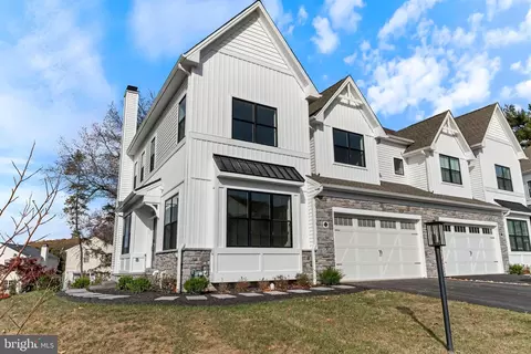 12 Sawmill Ct #LOT 4, West Chester, PA 19382