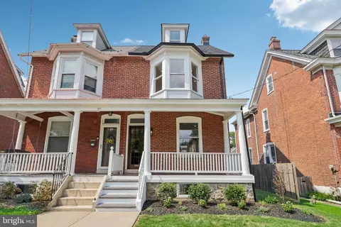 369 3rd Ave, Phoenixville, PA 19460