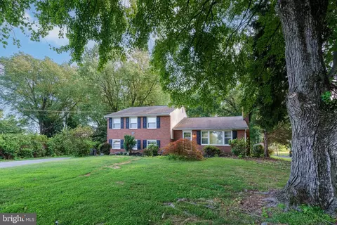 1420 Bradford Ln, Wayne, PA 19087 photo 4