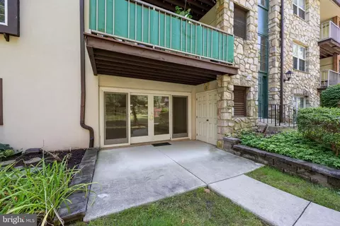 Exterior - 110 Drummers Ln, Wayne, PA 19087 photo 1 of 5