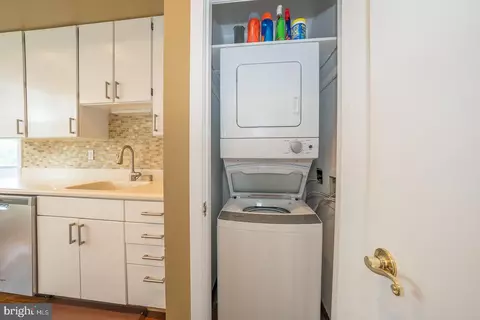17 Etienne, Devon, PA 19333 photo 12