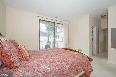 17 Etienne, Devon, PA 19333 photo 20