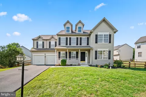 8 Marion Dr, Thorndale, PA 19372