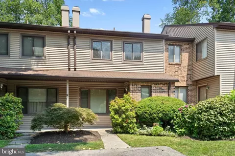 103 Fairfax Ct, Chesterbrook, PA 19087