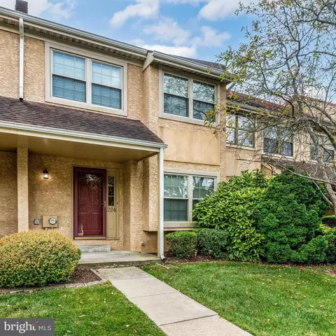 224 Smallwood Ct, West Chester, PA 19380