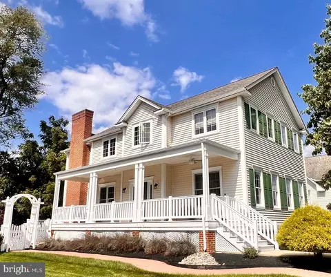 514 Ferncastle Dr, Downingtown, PA 19335