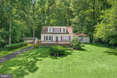 2982 Harmonyville Rd, Elverson, PA 19520