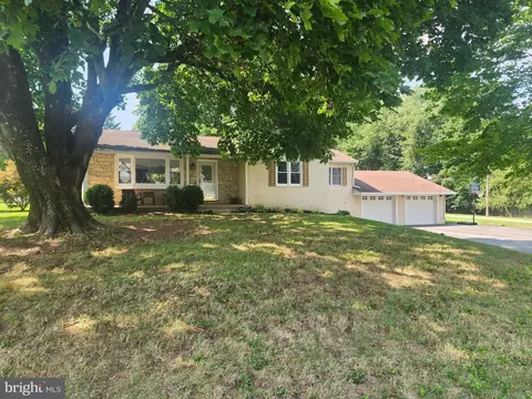 330 Milford Rd, Downingtown, PA 19335