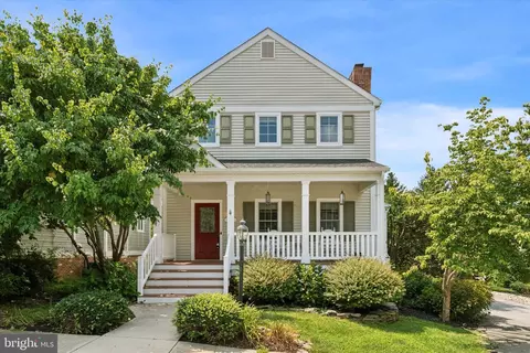 623 Caravay Ln, Downingtown, PA 19335