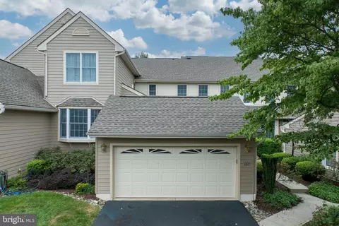 437 Homestead Dr, West Chester, PA 19382