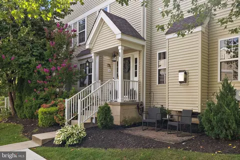 66 Granite Ln, Chester Springs, PA 19425