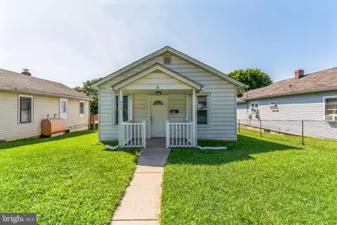 924 Charles St, Coatesville, PA 19320