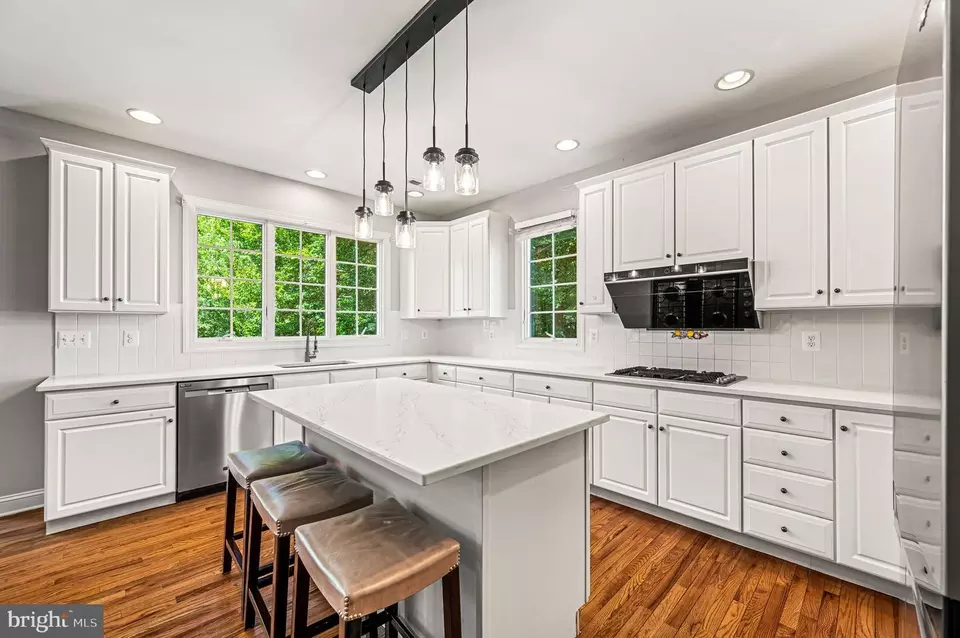 470 Springview Ln, Phoenixville, PA 19460 photo 8