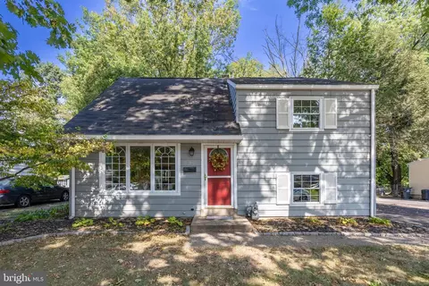743 Valley Rd, Phoenixville, PA 19460